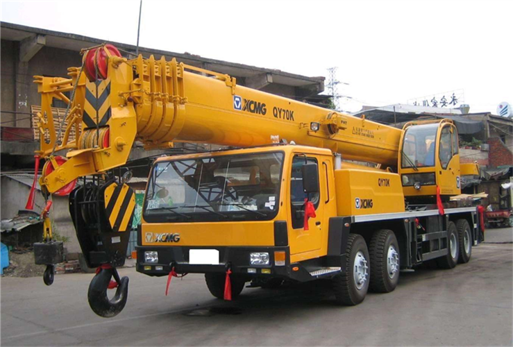 绿春县吊车出租选择重点