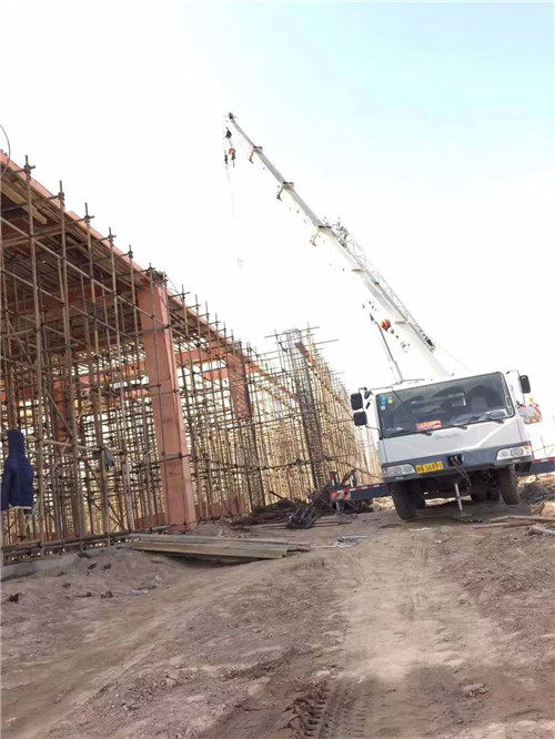 绿春县吊车作业的安全注意事项有哪些？